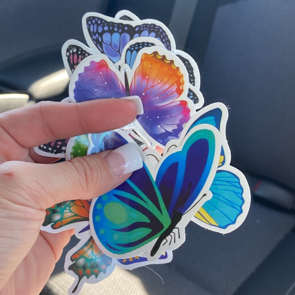 🦋 𝓢𝓽𝓲𝓬𝓴𝓮𝓻𝓈 𝒻ℴ𝓇 𝓈𝒶𝓁ℯ✨ - Picture 4 of 10